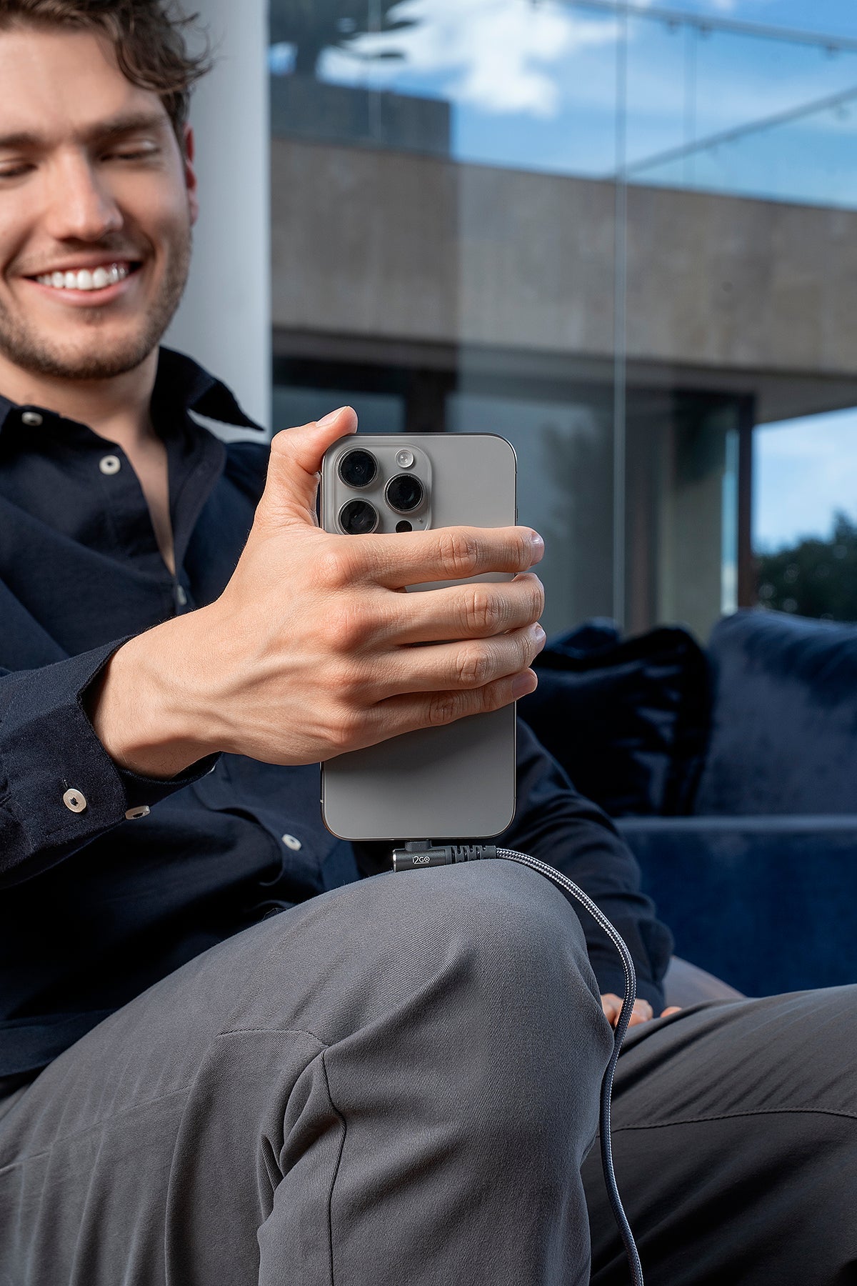 Cable USB-C a USB-C Diseño 90° 1.8m