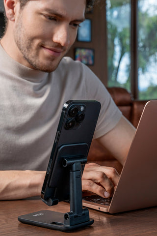 Soporte Plegable y Portátil para Tablet y Smartphone